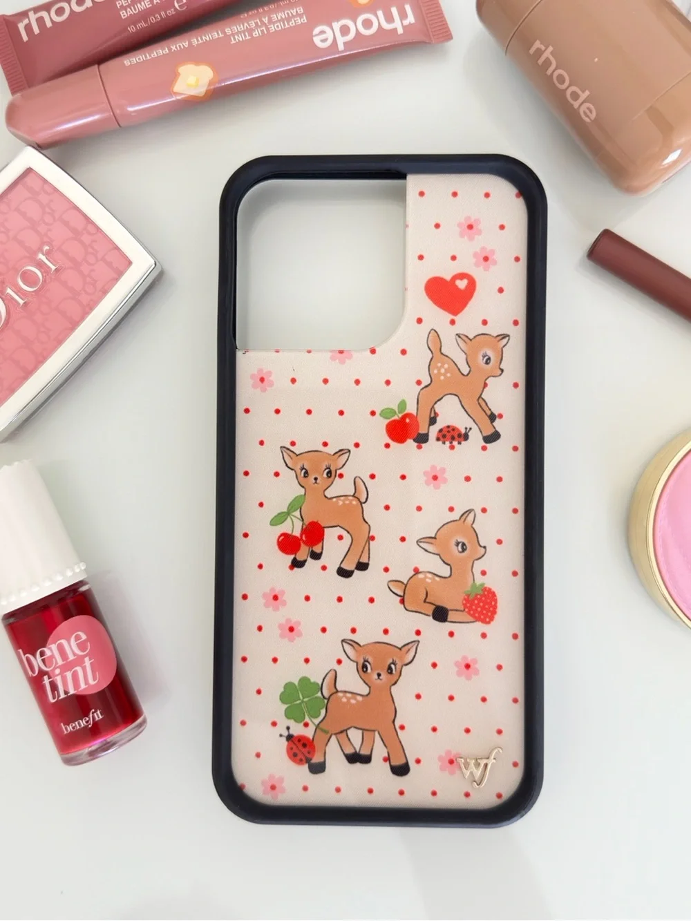 Very gently used wildflower case for iPhone 15 pro max 🍒